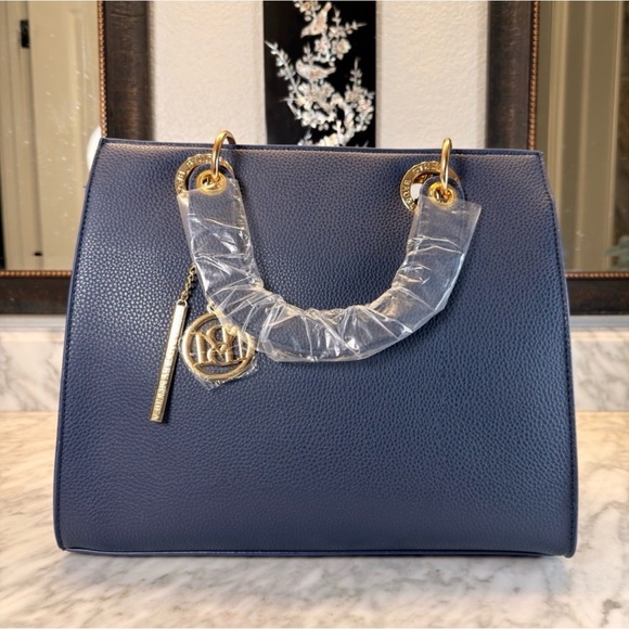 Badgley Mischka Handbags - Bagley Mischka Elegant Navy Blue Handbag/Crossbody NWT.